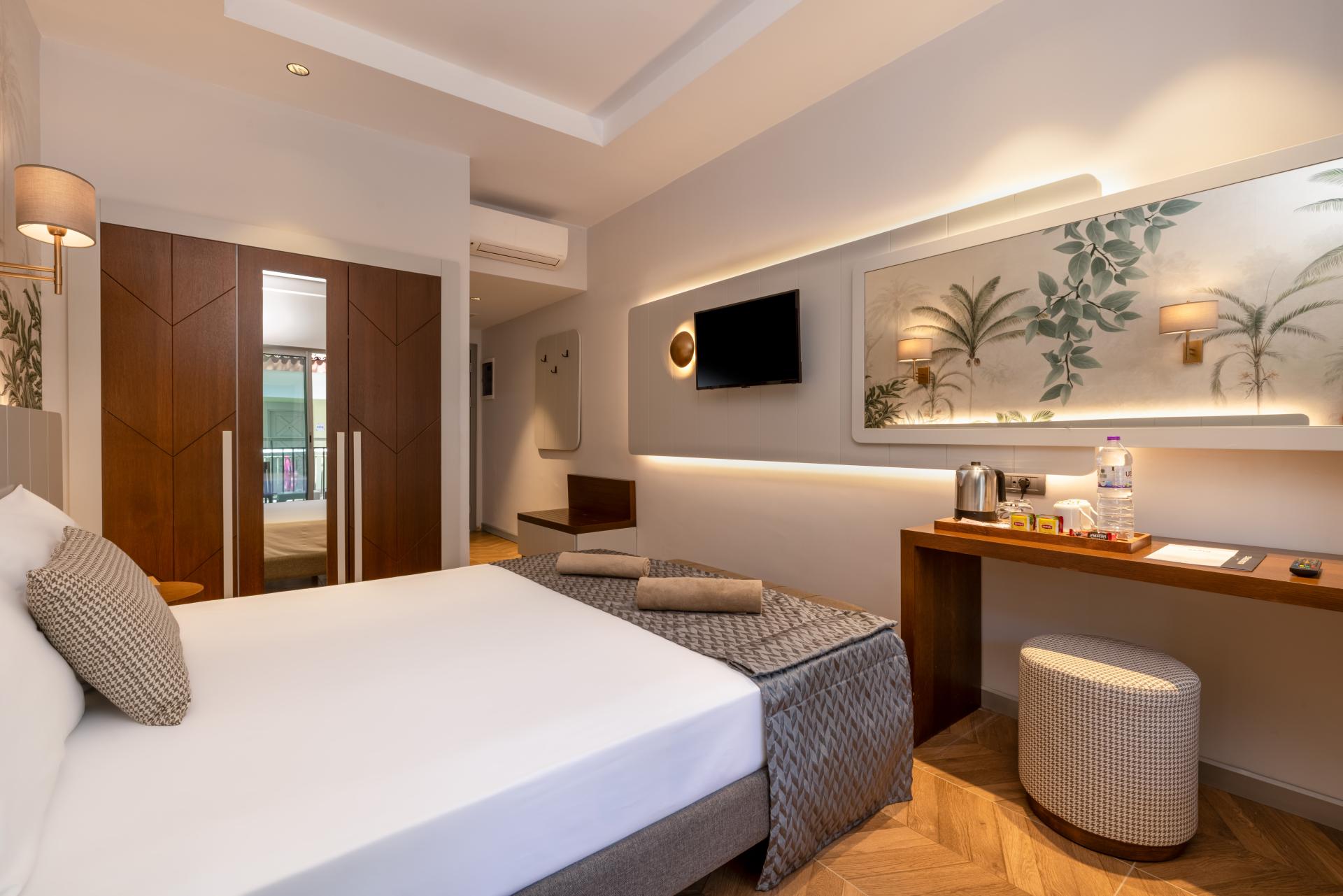 STANDARD DOUBLE ROOM
