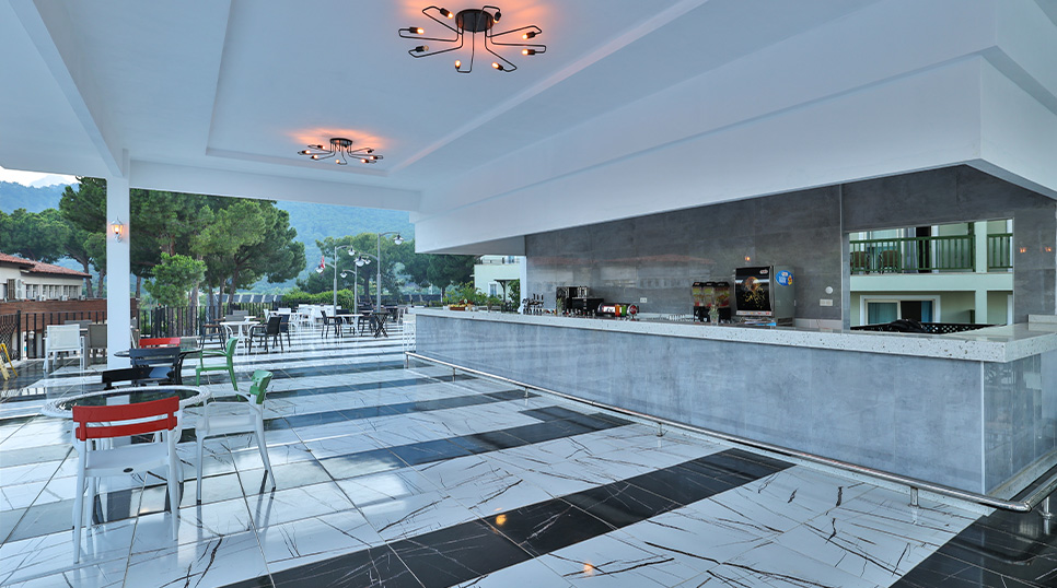 Roof Bar
